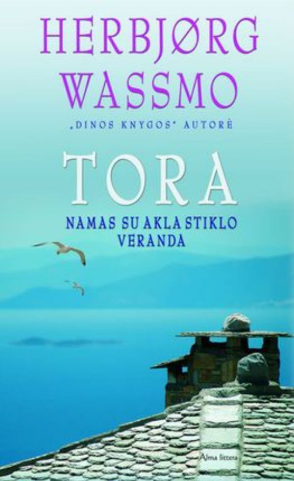 Tora, 1 dalis. Namas su akla stiklo veranda
