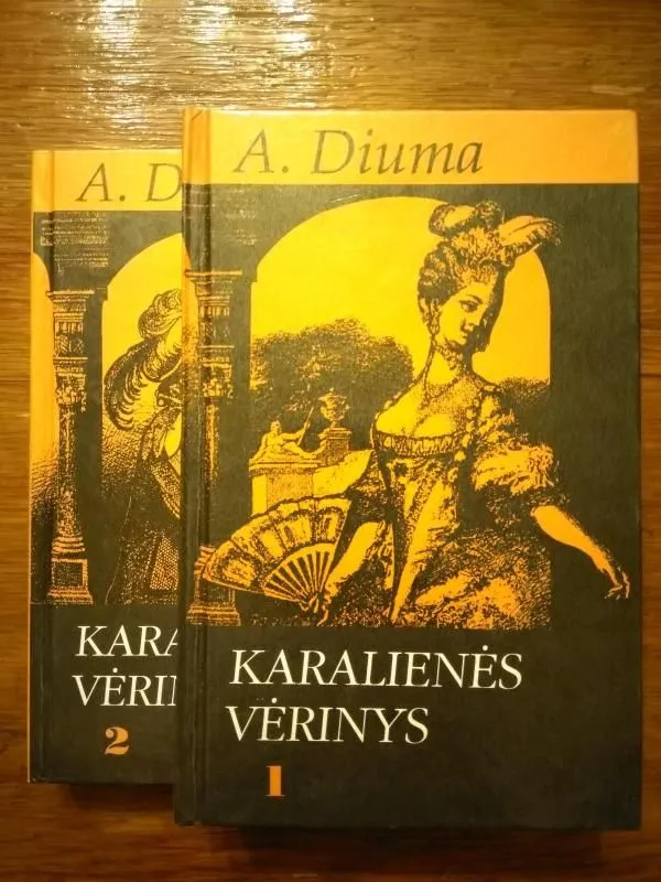 Karalienės vėrinys 1-2 tomai
