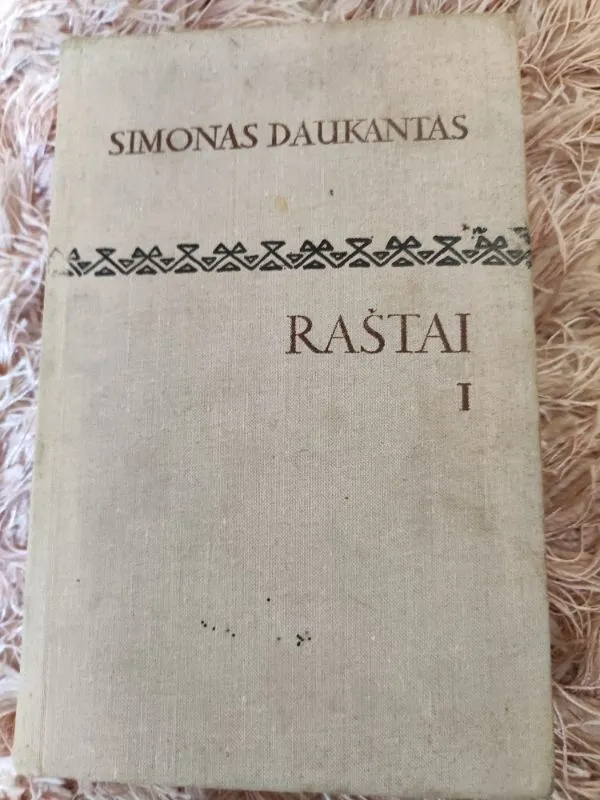 Raštai 1