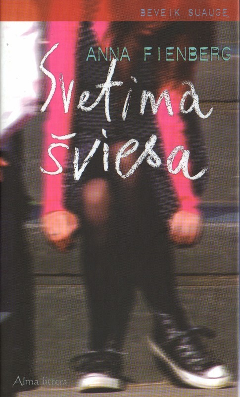 Svetima šviesa