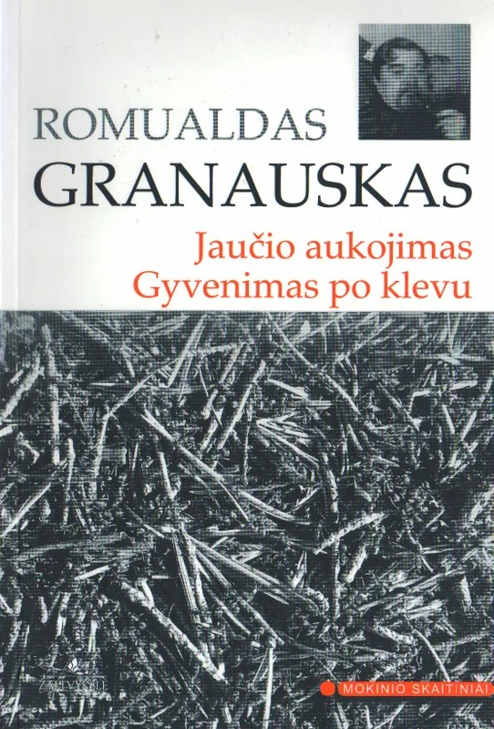 Jaučio aukojimas. Gyvenimas po klevu