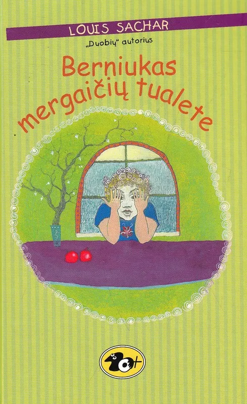Berniukas mergaičių tualete (2004)