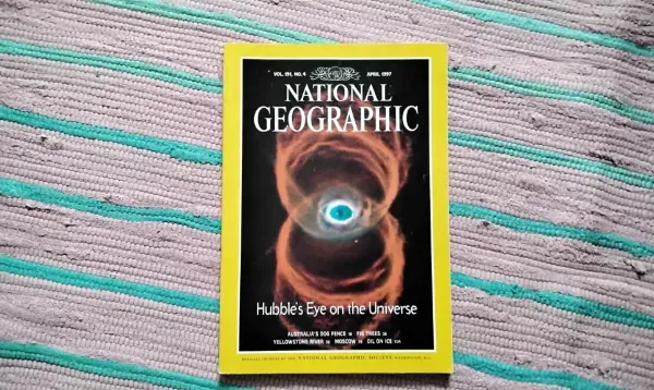 NATIONAL GEOGRAPHIC Hubbles Eye on the Universe 1997/4