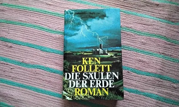 Die Säulen der Erde. Roman