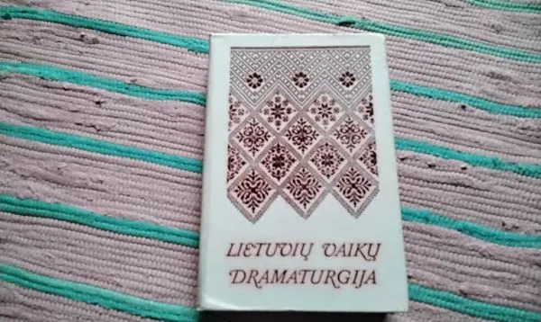 Lietuvių vaikų dramaturgija