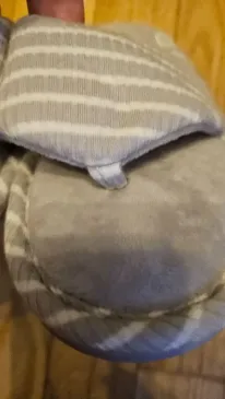 Šlepetės per pirštą
