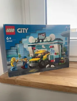 Lego City Automobiliu plovykla 60362