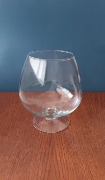 Stiklinė taurės formos vaza, 21cm aukštis