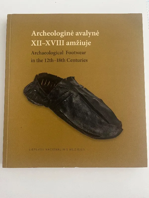 Archeologinė avalynė XII–XVIII amžiuje
