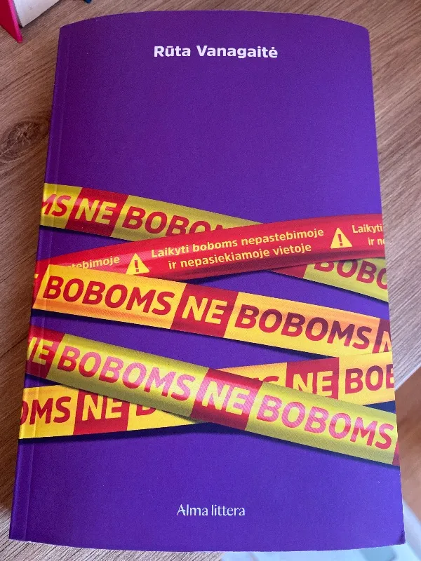 Ne boboms