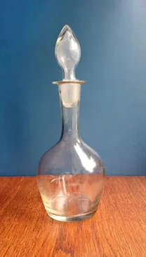 Vintažinis grafinas su kamšteliu, 300ml