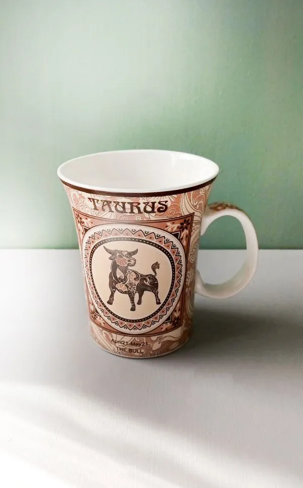 Puodelis Taurus, Jaučio zodiako ženklas, 300ml