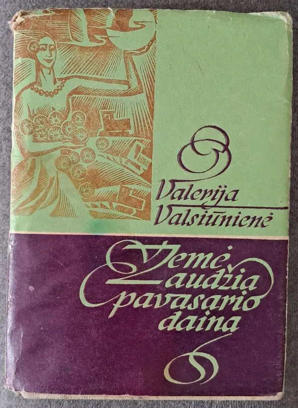 Žemė audžia pavasario dainą