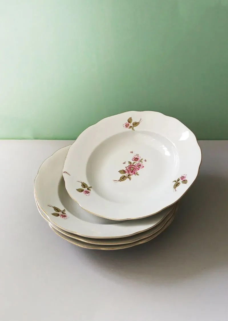 Kaina už 4vnt. Skersmuo 22,5cm. Porceliano fabrikas „Kitka“, Bulgarija