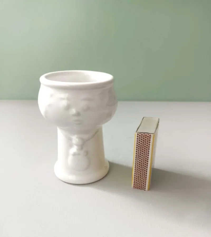 Vintažinė „Potte Lotte“ serijos vintažinė keramikinė vazelė, 8,5 cm aukštis, Anc