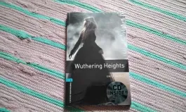 Oxford Bookworms Library: Level 5:: Wuthering Heights audio CD pack