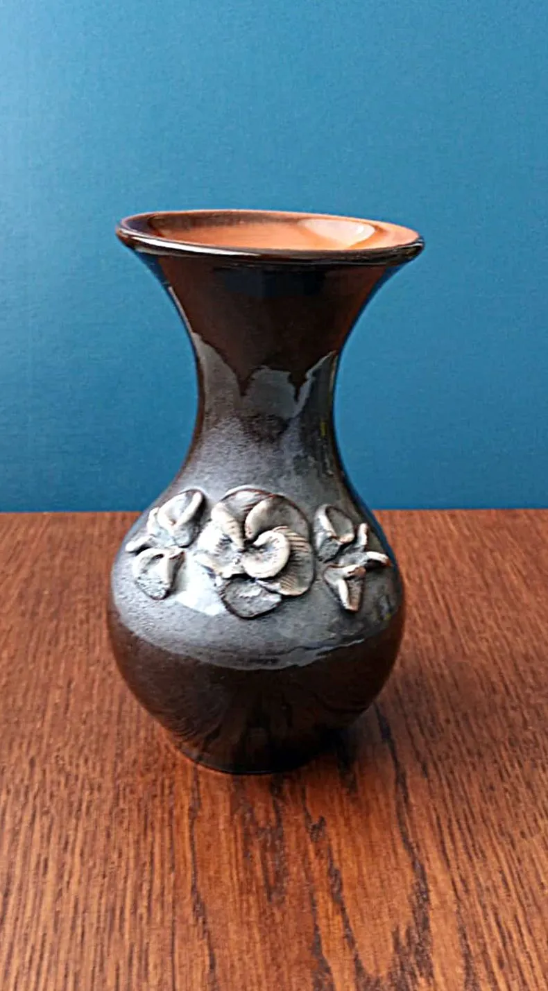 Keraminė vaza, 17,5cm aukščio